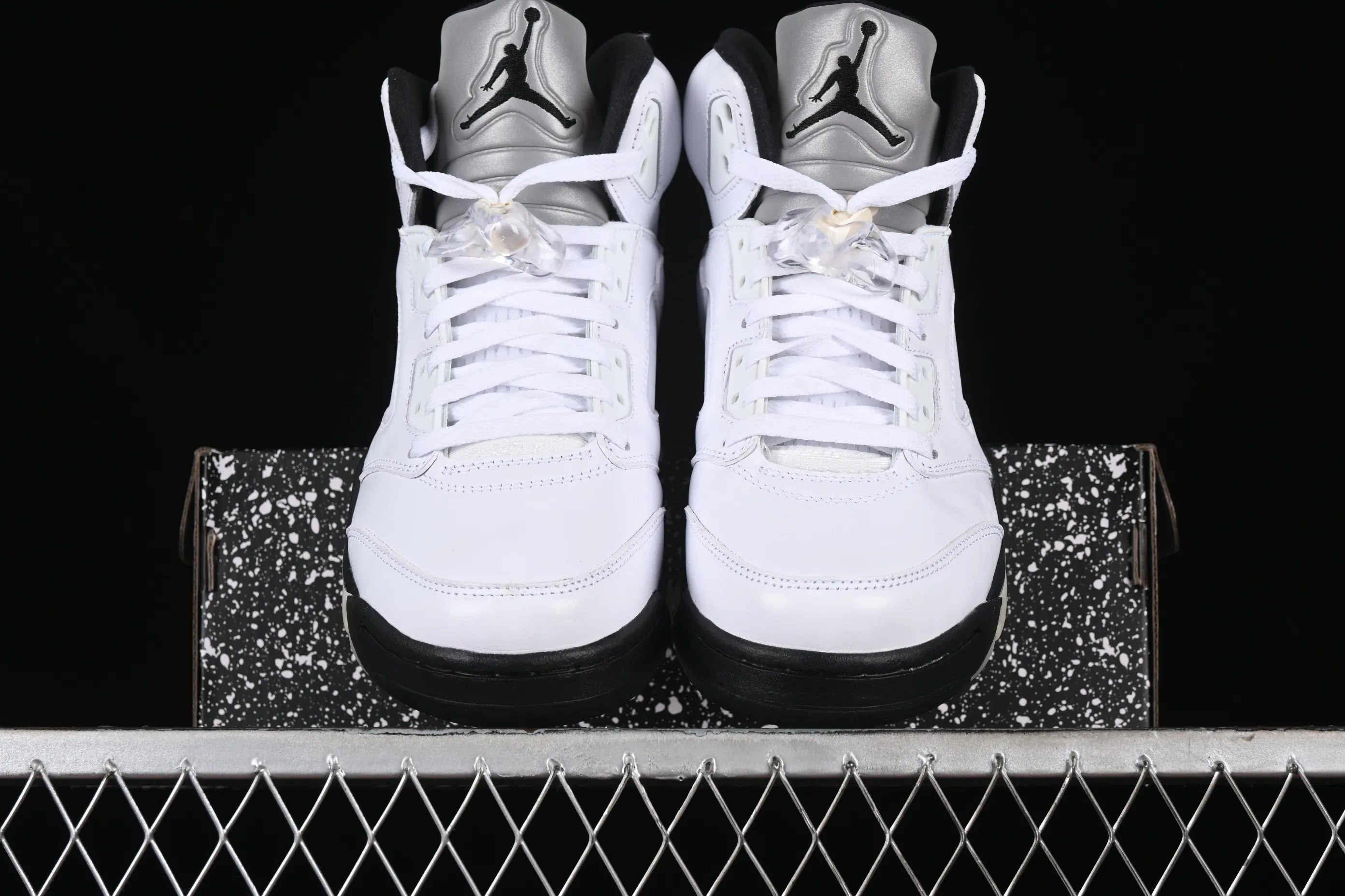 All categories Air Jordan Jordan series basketball shoes Air Jordan 5 P version Air Jordan 5 Retro AJ5 Joe 5 silver black DD0587-110
